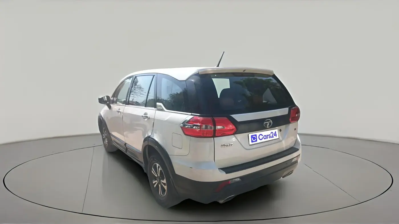 2018 Tata Hexa XE 4X2 7 STR, Diesel, Manual, 87,348 km, exterior