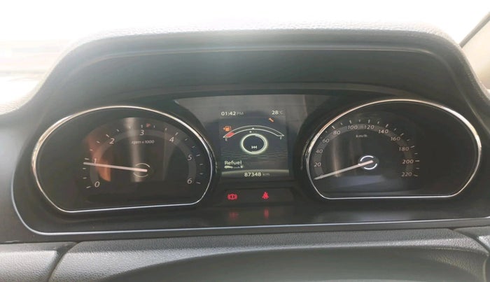 2018 Tata Hexa XE 4X2 7 STR, Diesel, Manual, 87,348 km, interior