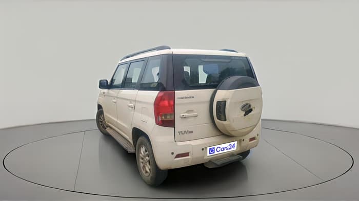 2017 Mahindra TUV300 T8, Diesel, Manual, 91,536 km, exterior