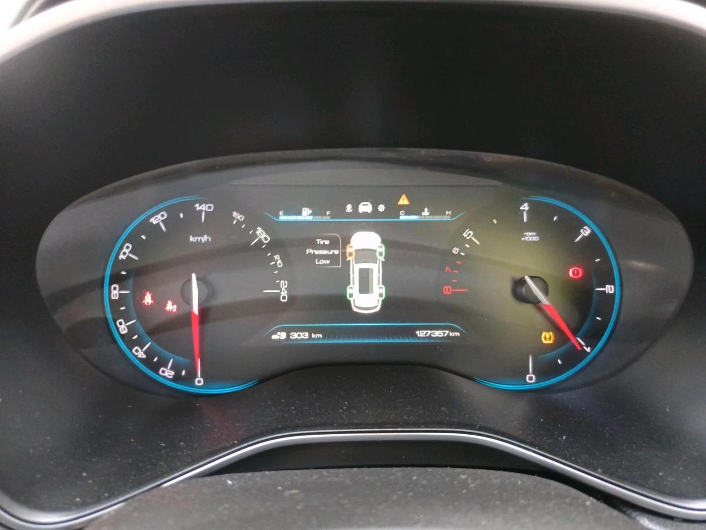 2020 MG HECTOR SHARP HYBRID 1.5 PETROL, Petrol, Manual, 1,27,357 km, interior
