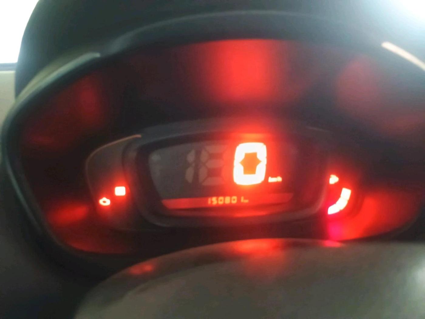 2018 Renault Kwid RXT 1.0 (O), CNG, Manual, 1,50,801 km, interior