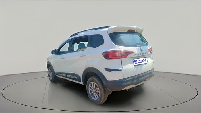 2022 Renault TRIBER RXT, Petrol, Manual, 1,47,152 km, exterior