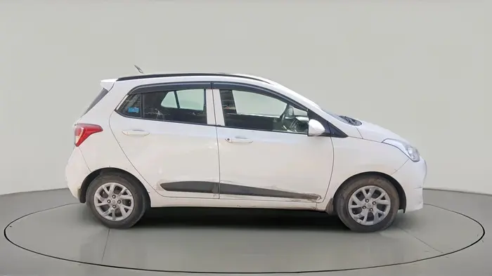 2018 Hyundai Grand i10 SPORTZ 1.2 KAPPA VTVT, Petrol, Manual, 67,592 km, exterior