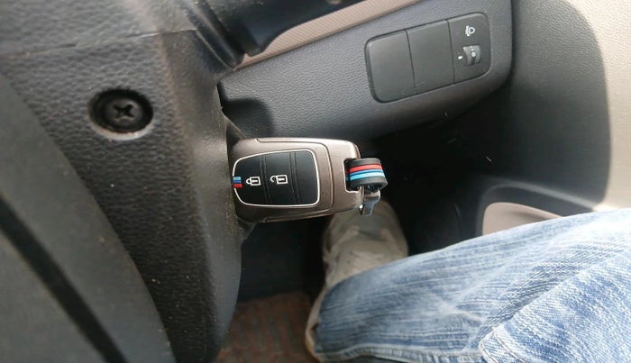 2018 Hyundai Grand i10 SPORTZ 1.2 KAPPA VTVT, Petrol, Manual, 67,592 km, interior