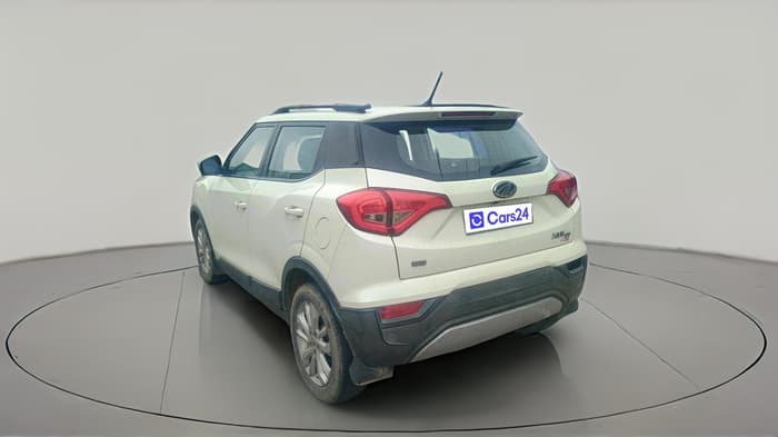 2019 Mahindra XUV300 W8 1.5 DIESEL, Diesel, Manual, 1,52,124 km, exterior