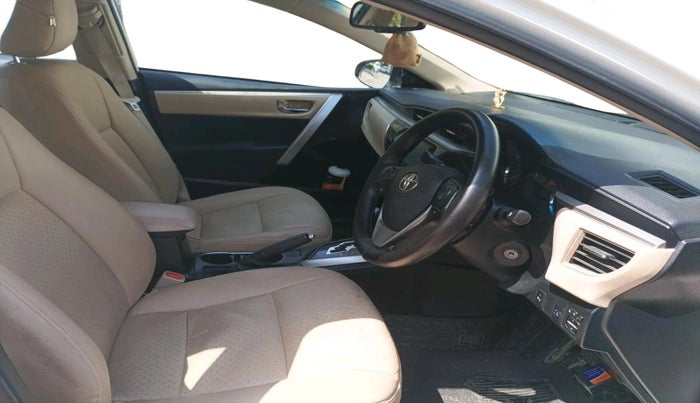 2015 Toyota Corolla Altis G CVT PETROL, Petrol, Automatic, 1,18,310 km, interior