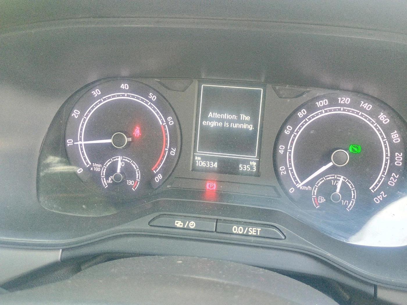 2022 Skoda KUSHAQ AMBITION 1.0L TSI AT, Petrol, Automatic, 1,06,334 km, interior