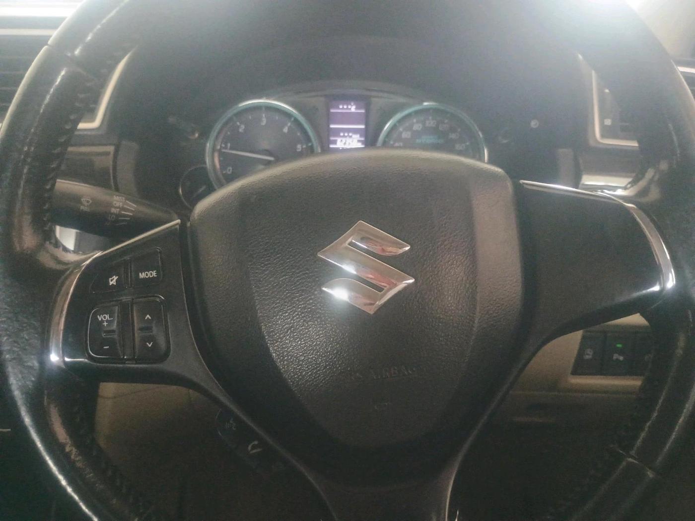 2017 Maruti Ciaz ALPHA DIESEL 1.3, Diesel, Manual, 62,358 km, interior