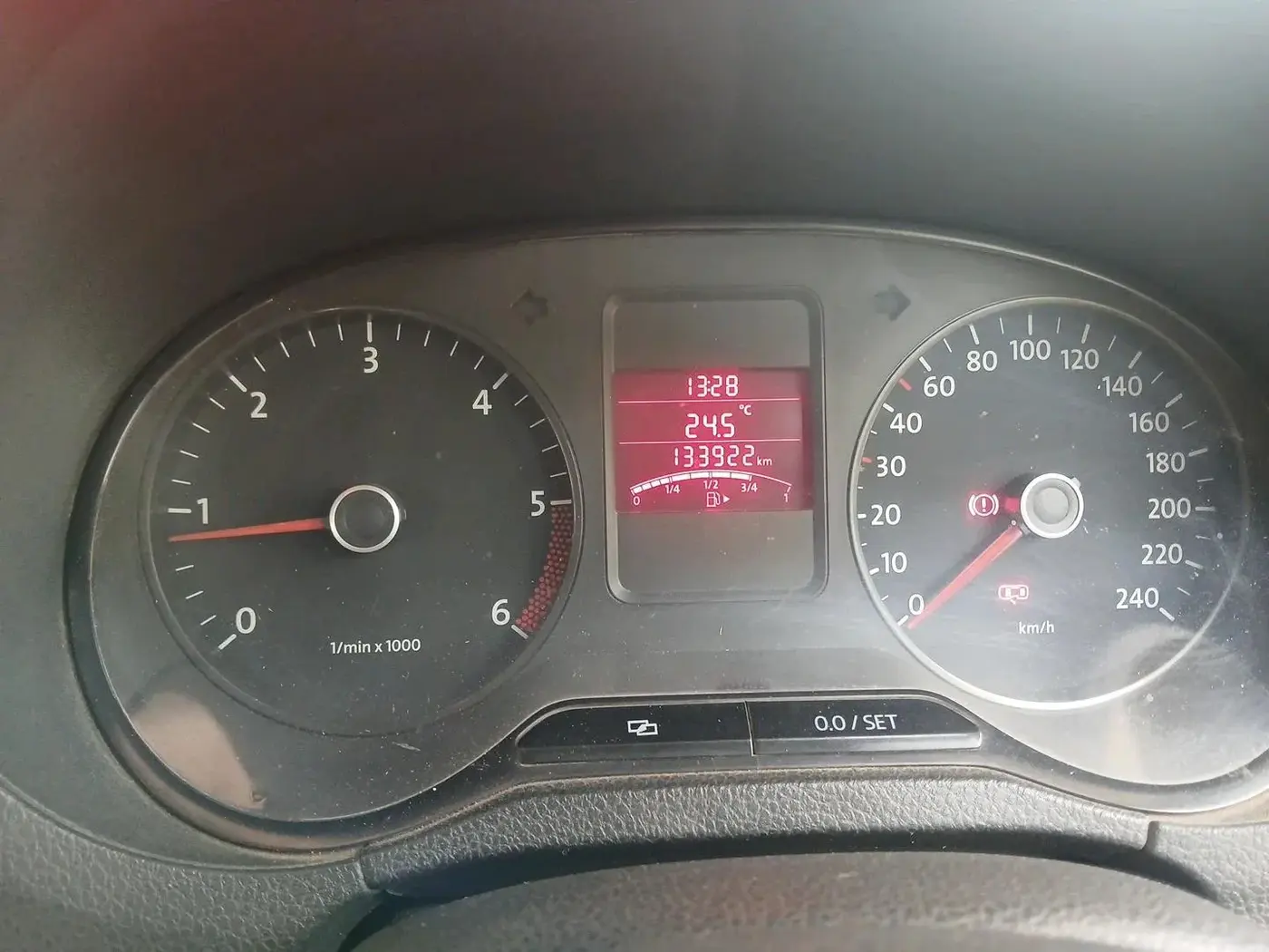 2011 Volkswagen Polo TRENDLINE 1.2L DIESEL, Diesel, Manual, 1,33,922 km, interior