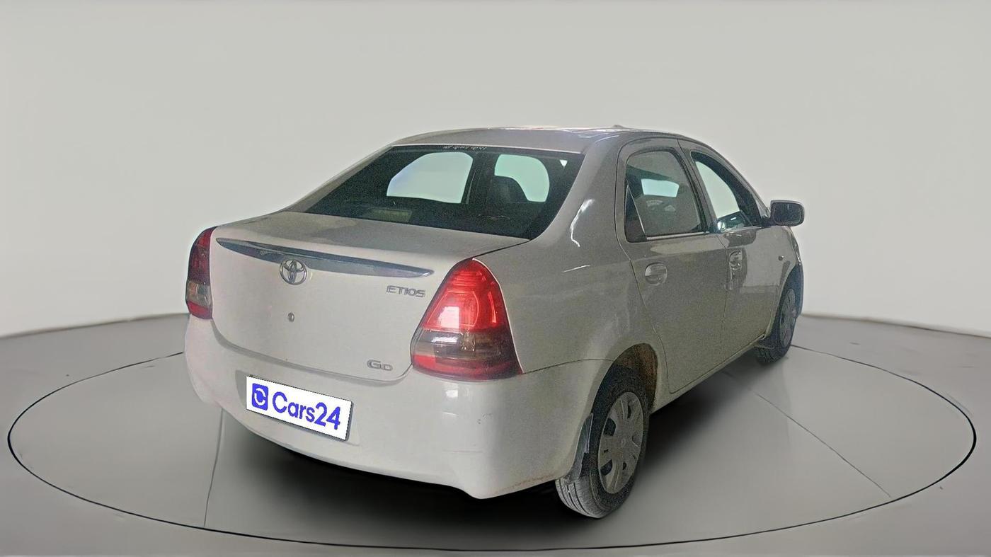 2011 Toyota Etios GD, Diesel, Manual, 2,19,514 km, exterior