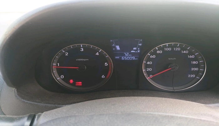 2012 Hyundai Verna FLUIDIC 1.4 CRDI, Diesel, Manual, 65,009 km, interior