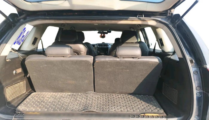 2017 Tata Hexa XTA 4X2 6 STR, Diesel, Automatic, 1,61,241 km, exterior