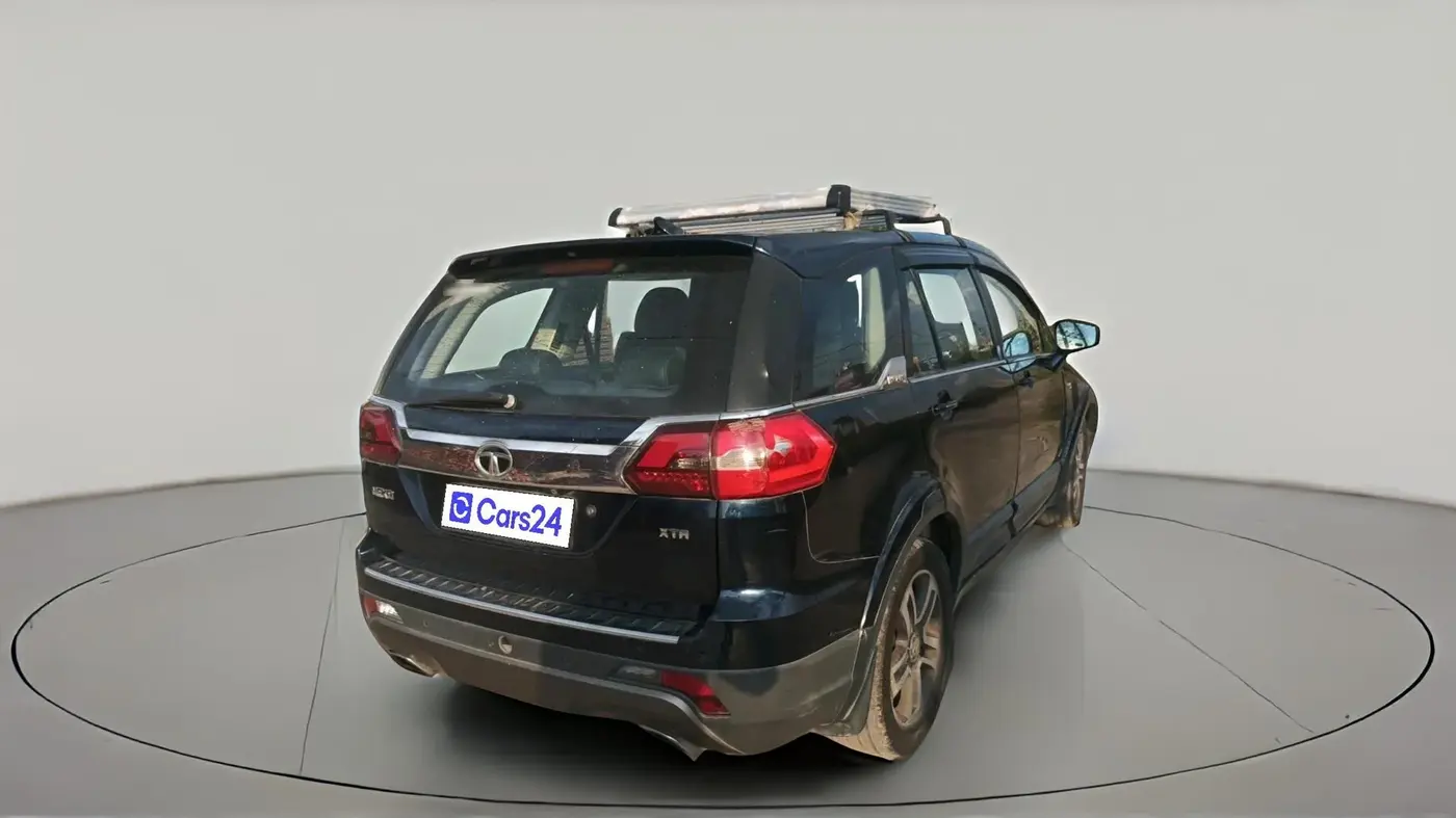 2017 Tata Hexa XTA 4X2 6 STR, Diesel, Automatic, 1,61,241 km, exterior