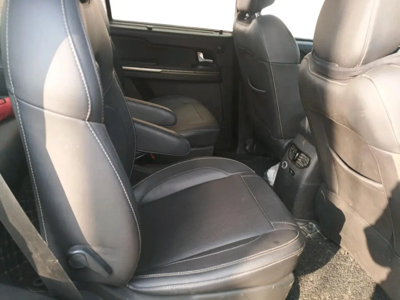 2017 Tata Hexa XTA 4X2 6 STR, Diesel, Automatic, 1,61,241 km, interior