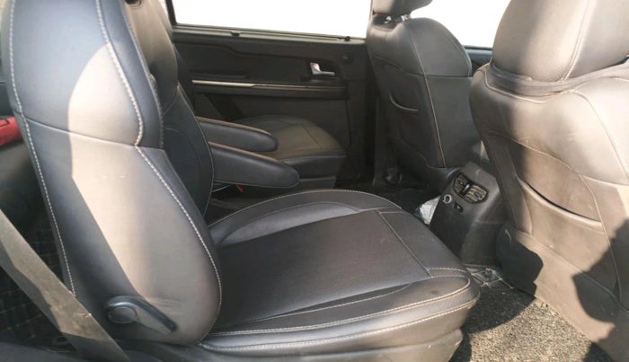 2017 Tata Hexa XTA 4X2 6 STR, Diesel, Automatic, 1,61,241 km, interior