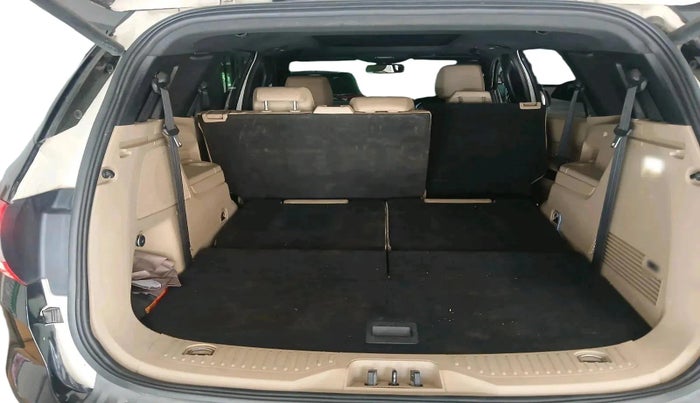 2019 Ford Endeavour TITANIUM PLUS 3.2 4X4 AT SUNROOF, Diesel, Automatic, 1,25,916 km, exterior