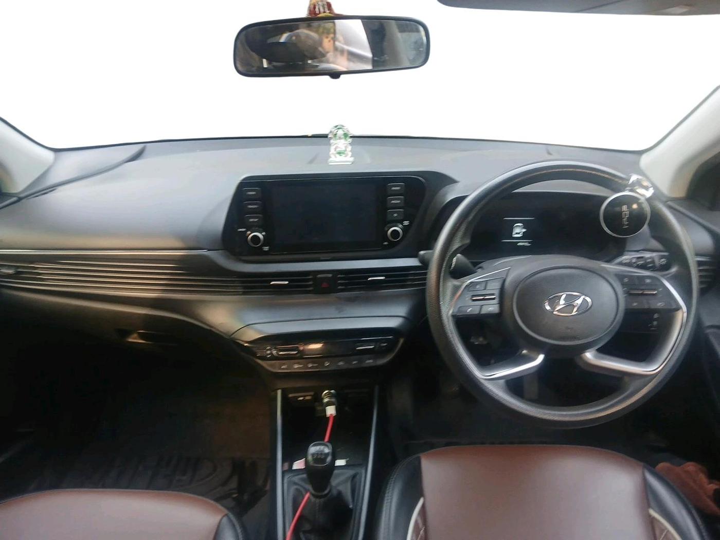 2022 Hyundai NEW I20 SPORTZ 1.2 MT, Petrol, Manual, 49,410 km, interior