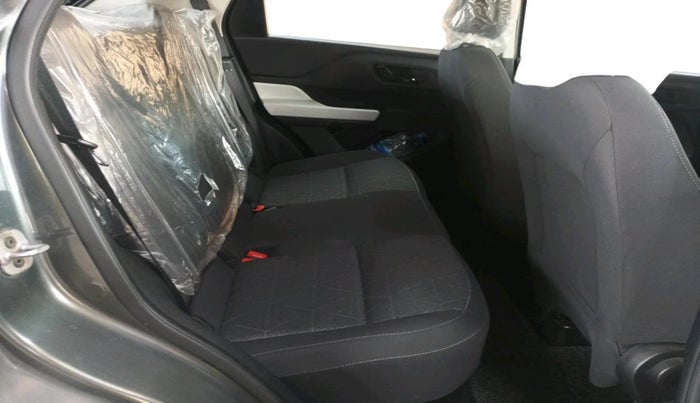 2022 Tata PUNCH ACCOMPLISHED AMT, Petrol, Automatic, 39,212 km, interior