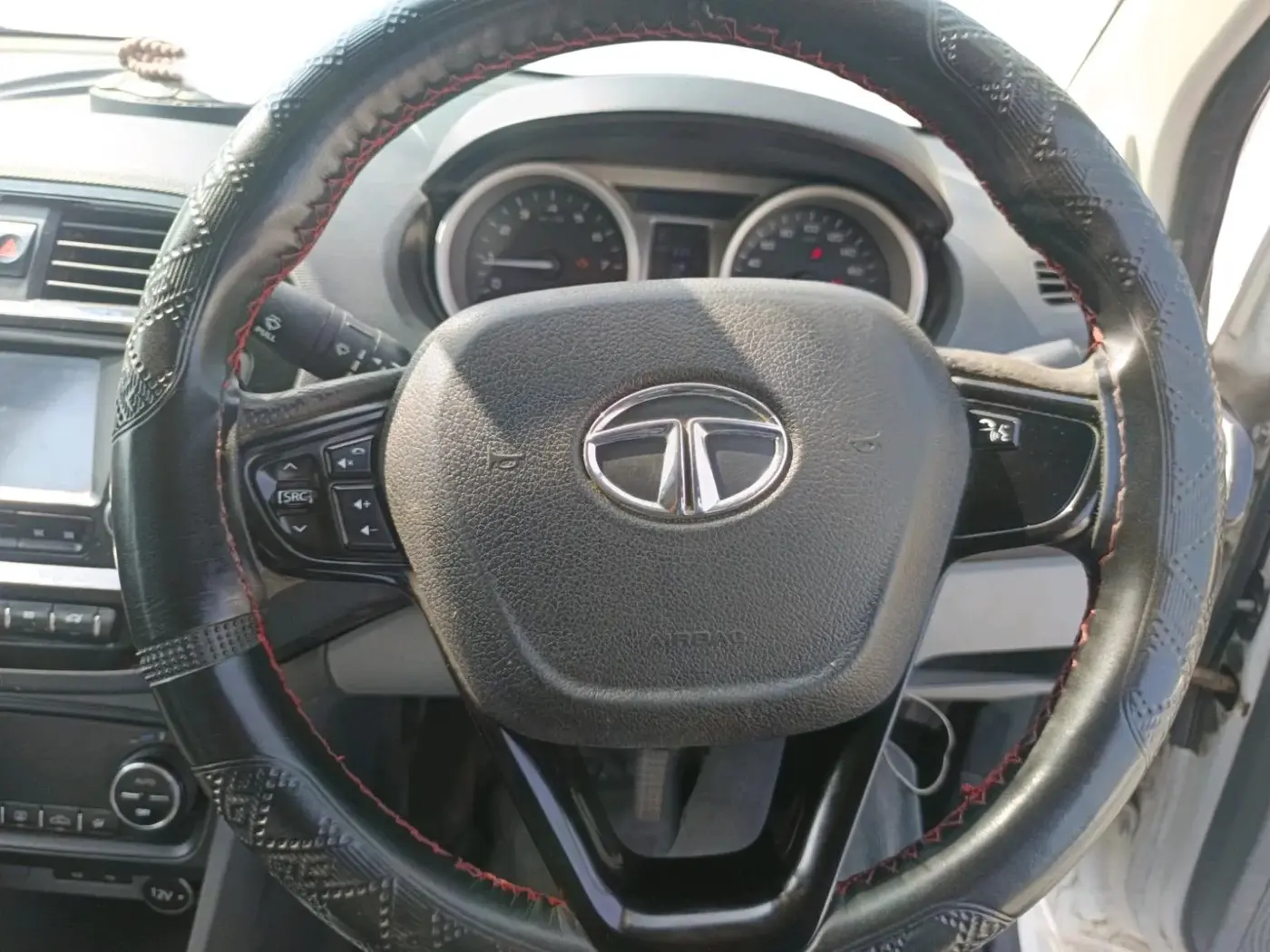 2017 Tata TIGOR XZ (O) PETROL, CNG, Manual, 94,500 km, interior