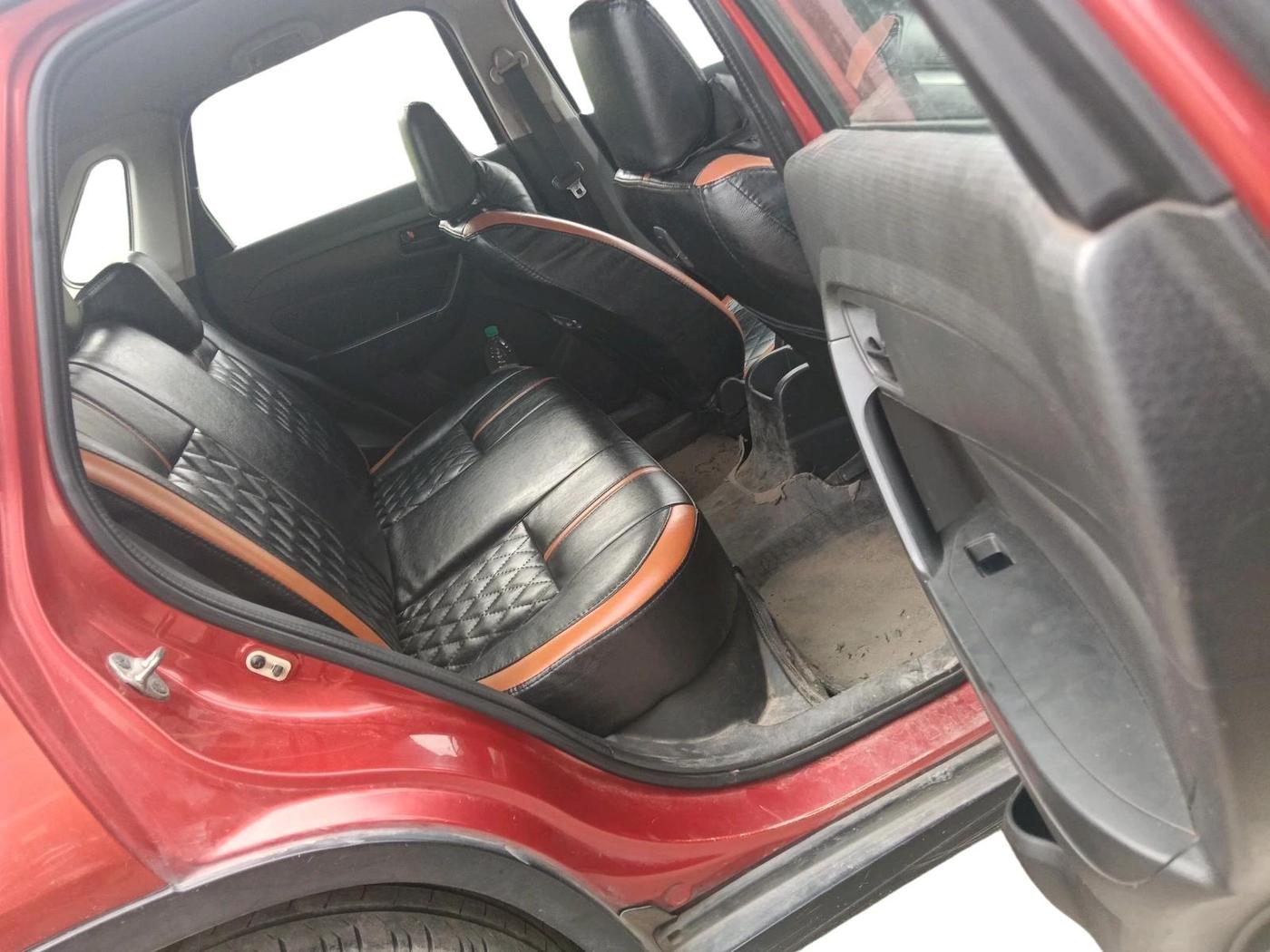 2017 Maruti Vitara Brezza VDI (O), Diesel, Manual, 1,37,210 km, interior