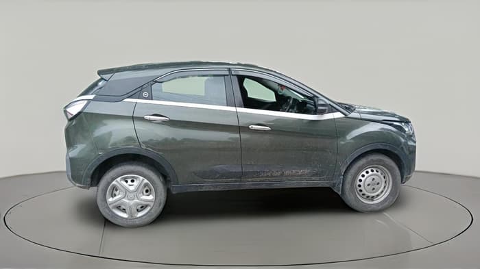 2023 Tata NEXON XE PETROL, Petrol, Manual, 71,947 km, exterior