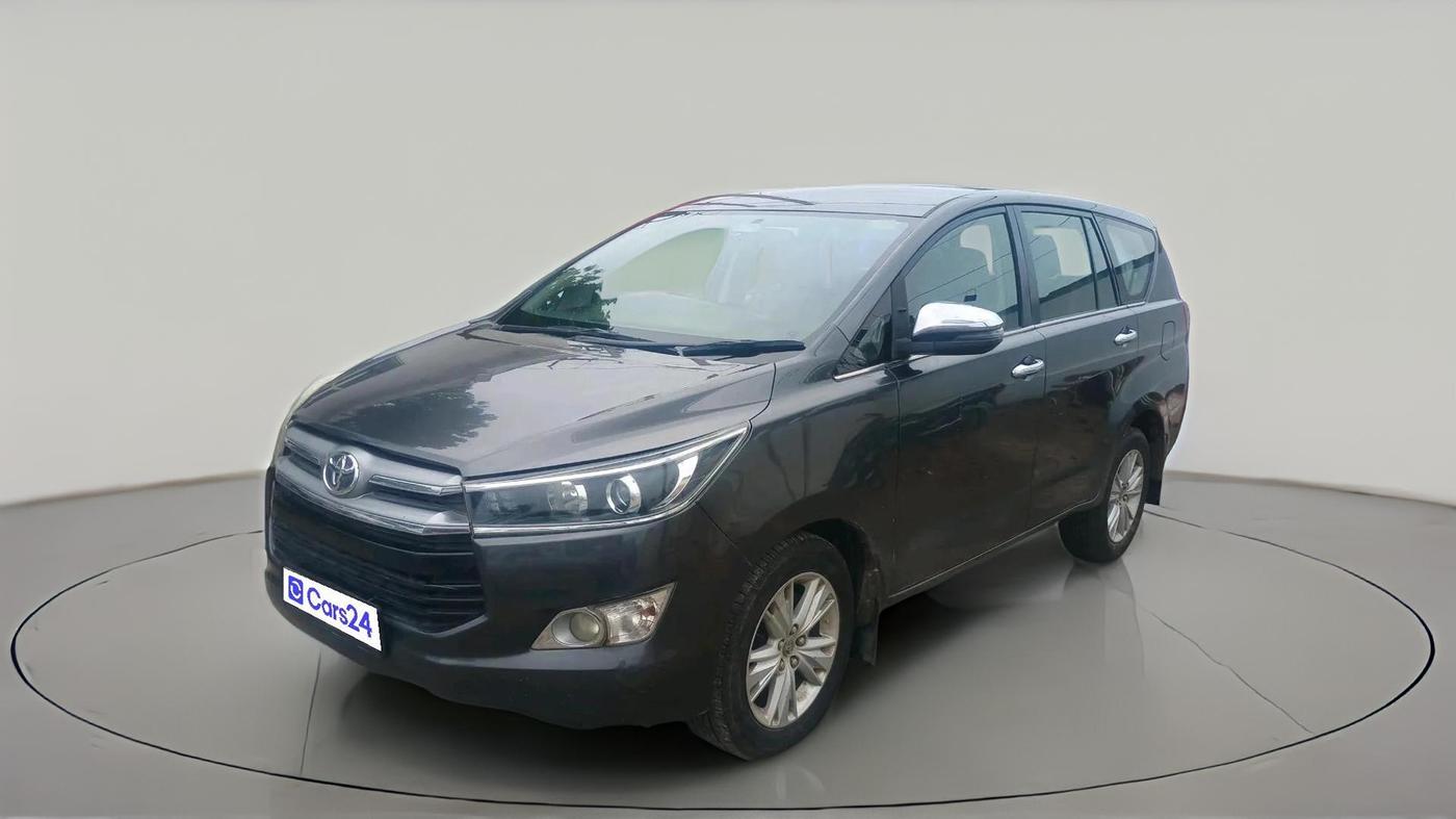 2018 Toyota Innova Crysta 2.8 ZX AT 7 STR, Diesel, Automatic, 1,49,779 km, exterior
