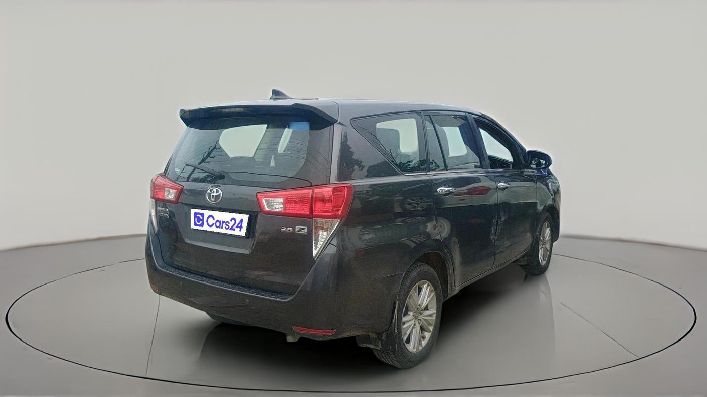 2018 Toyota Innova Crysta 2.8 ZX AT 7 STR, Diesel, Automatic, 1,49,779 km, exterior