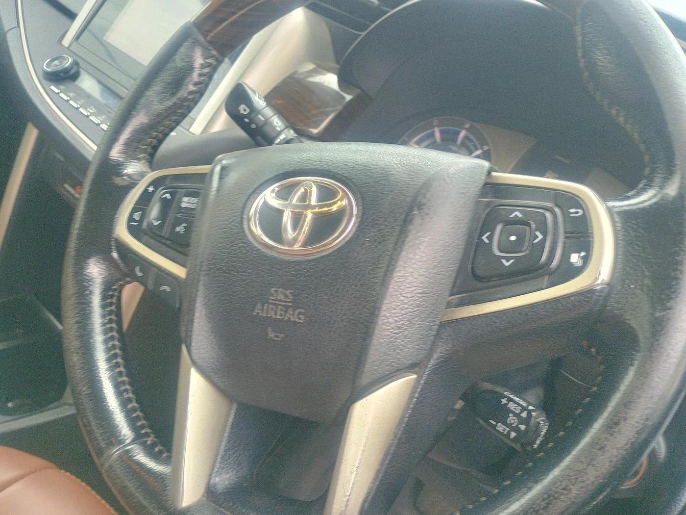 2018 Toyota Innova Crysta 2.8 ZX AT 7 STR, Diesel, Automatic, 1,49,779 km, interior