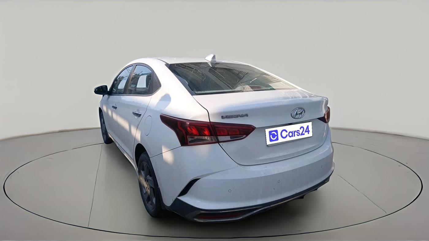 2021 Hyundai Verna SX 1.5 VTVT, Petrol, Manual, 23,502 km, exterior