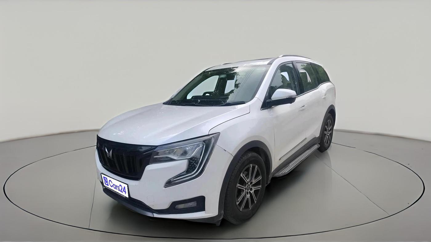 2023 Mahindra XUV700 AX 7 LUXURY D AWD AT 7 STR, Diesel, Automatic, 78,784 km, exterior
