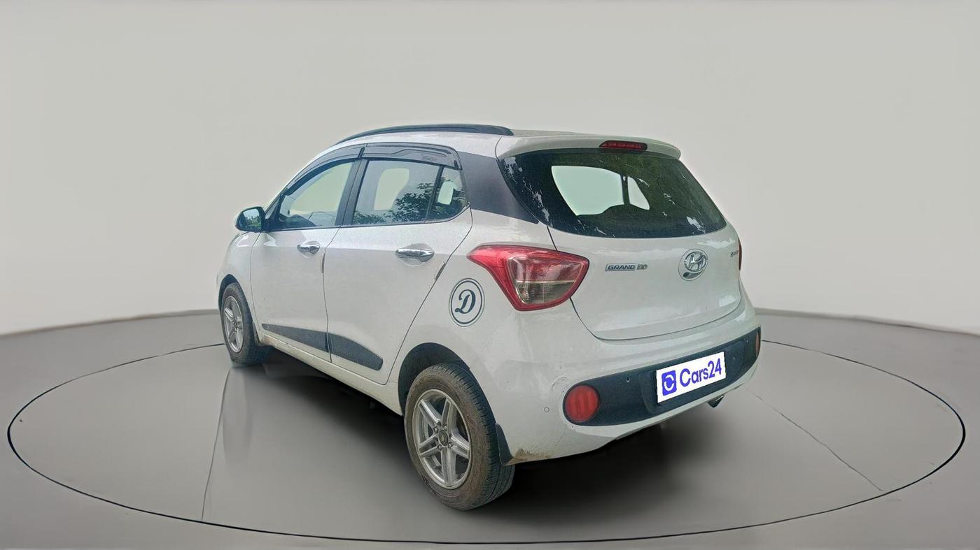 2018 Hyundai Grand i10 SPORTZ U2 1.2 CRDI, Diesel, Manual, 2,53,719 km, exterior