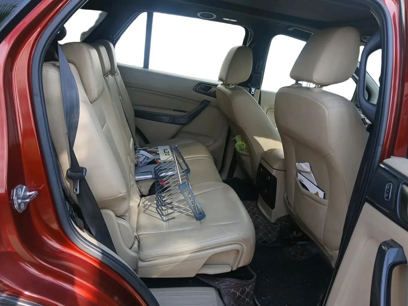 2018 Ford Endeavour TITANIUM 3.2 4X4 AT, Diesel, Automatic, 98,181 km, interior