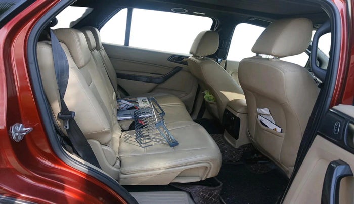 2018 Ford Endeavour TITANIUM 3.2 4X4 AT, Diesel, Automatic, 98,181 km, interior