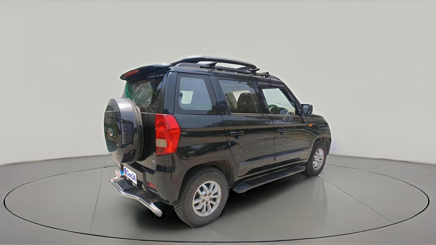 2016 Mahindra TUV300 T8, Diesel, Manual, 1,88,537 km, exterior