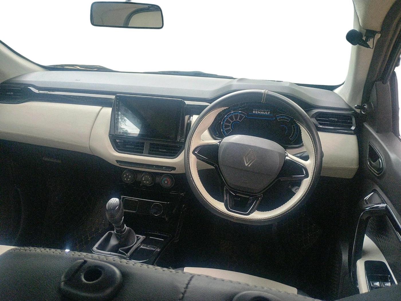 2025 Renault Kiger Authentic MT, Petrol, Manual, 9,424 km, interior