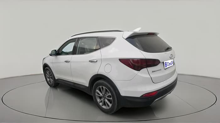 2015 Hyundai Santa Fe 2 WD AT, Diesel, Automatic, 94,617 km, exterior