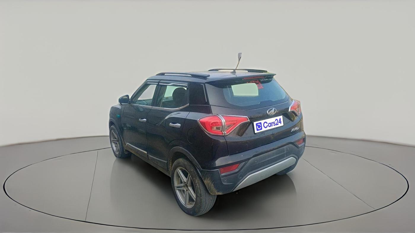 2020 Mahindra XUV300 W6 1.5 Diesel, Diesel, Manual, 51,677 km, exterior