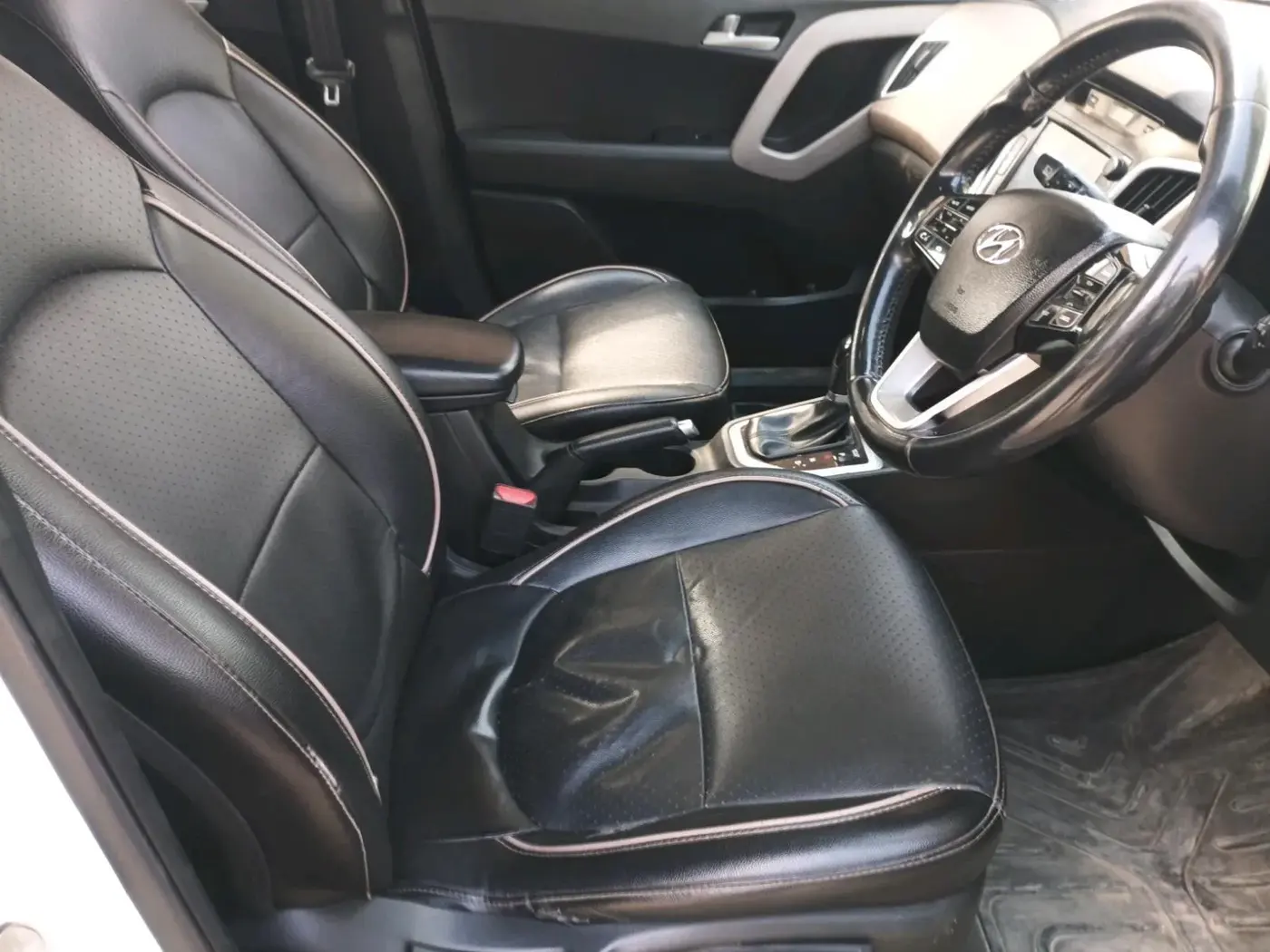 2018 Hyundai Creta SX AT 1.6 DIESEL, Diesel, Automatic, 88,236 km, interior