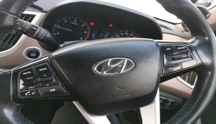 2018 Hyundai Creta SX AT 1.6 DIESEL, Diesel, Automatic, 88,236 km, interior