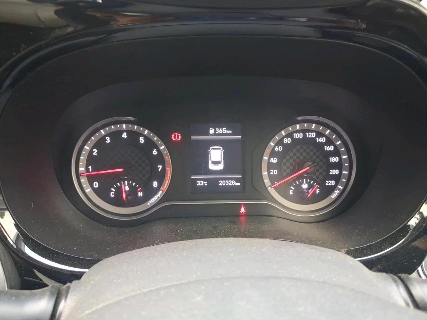 2023 Hyundai GRAND I10 NIOS ASTA 1.2 KAPPA VTVT, CNG, Manual, 20,328 km, interior