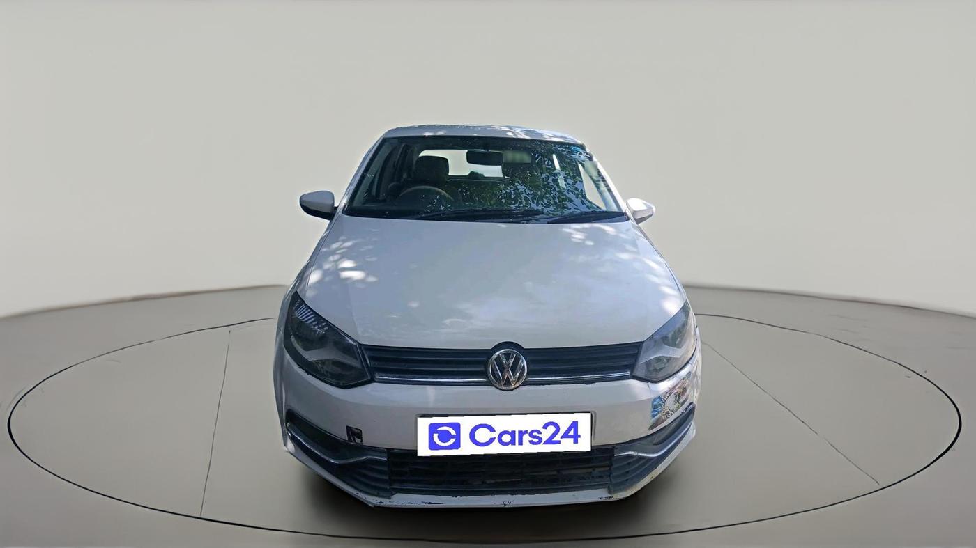2015 Volkswagen Polo HIGHLINE1.5L, Diesel, Manual, 86,552 km, exterior