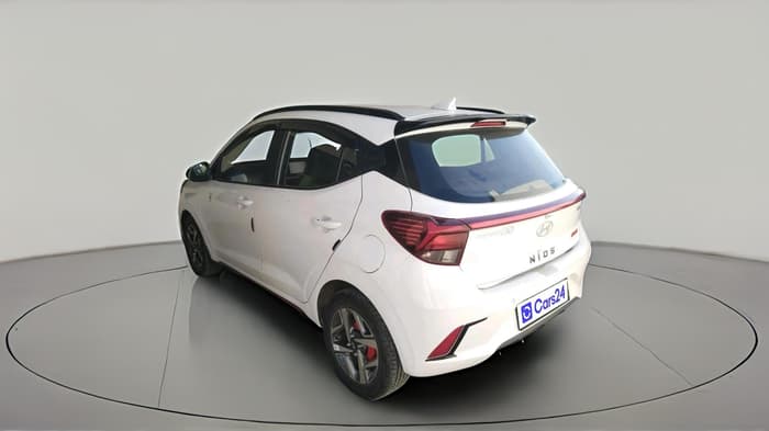 2025 Hyundai GRAND I10 NIOS Sportz 1.2 HY-CNG Duo, CNG, Manual, 18,412 km, exterior