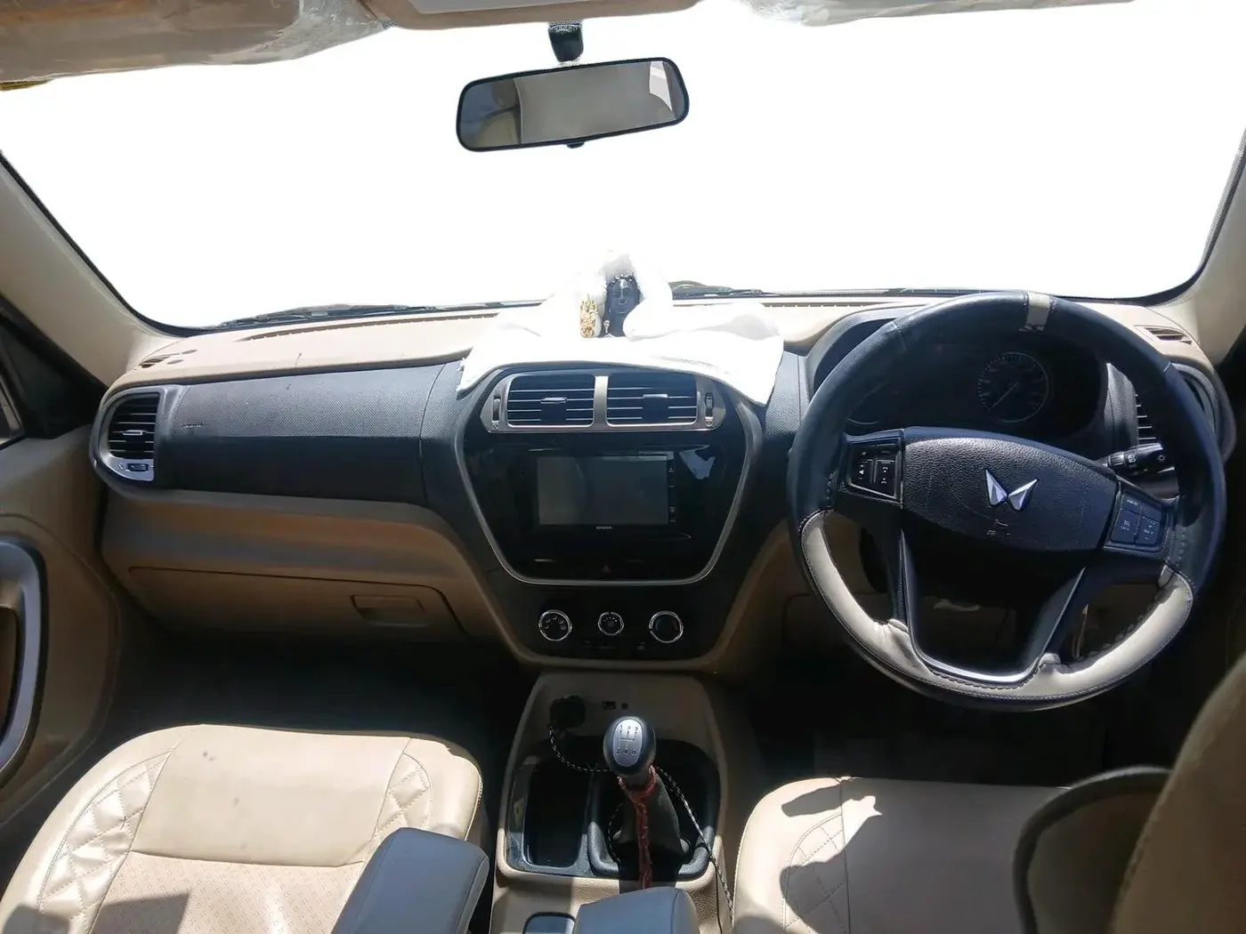 2024 Mahindra BOLERO NEO N10 R, Diesel, Manual, 46,445 km, interior