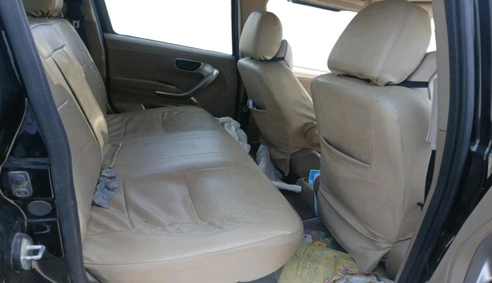 2024 Mahindra BOLERO NEO N10 R, Diesel, Manual, 46,445 km, interior