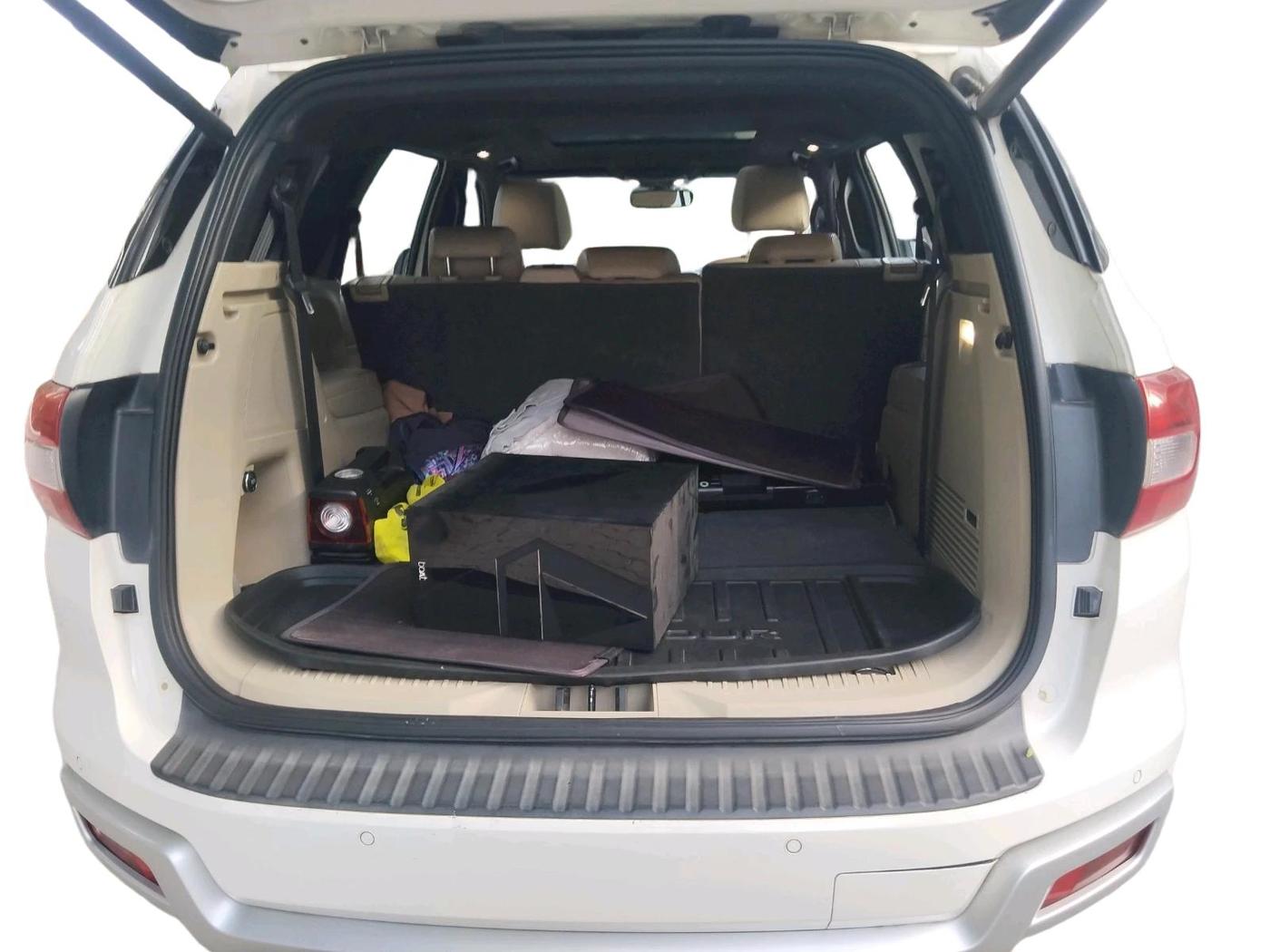 2018 Ford Endeavour TITANIUM 3.2 4X4 AT, Diesel, Automatic, 82,905 km, exterior