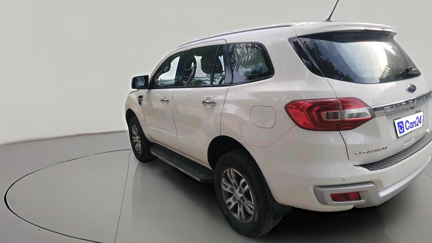 2018 Ford Endeavour TITANIUM 3.2 4X4 AT, Diesel, Automatic, 82,905 km, exterior