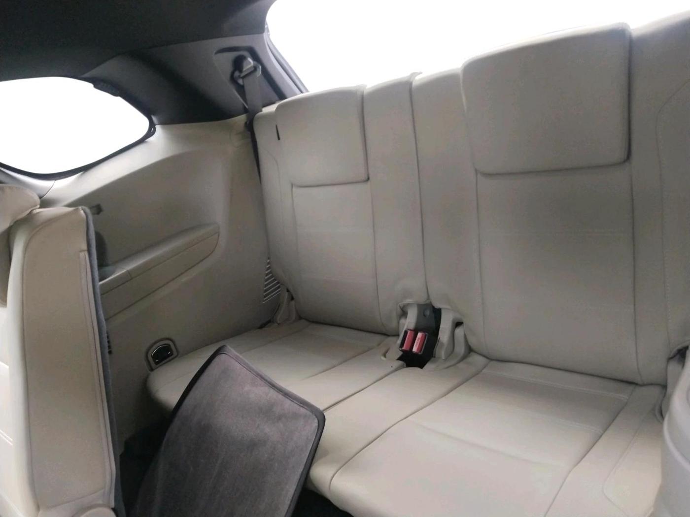 2018 Ford Endeavour TITANIUM 3.2 4X4 AT, Diesel, Automatic, 82,905 km, interior