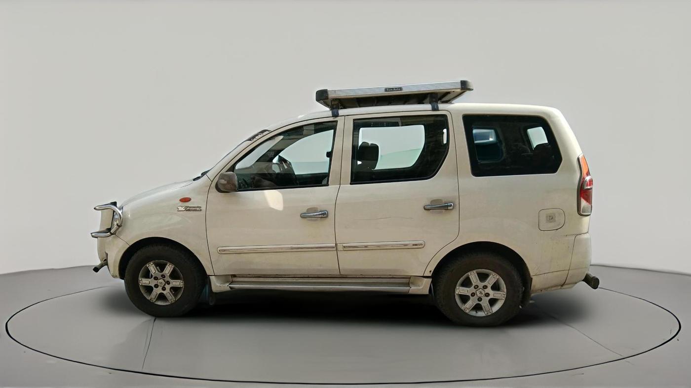 2011 Mahindra Xylo E8 ABS AIRBAG BS-III, Diesel, Manual, 1,52,427 km, exterior