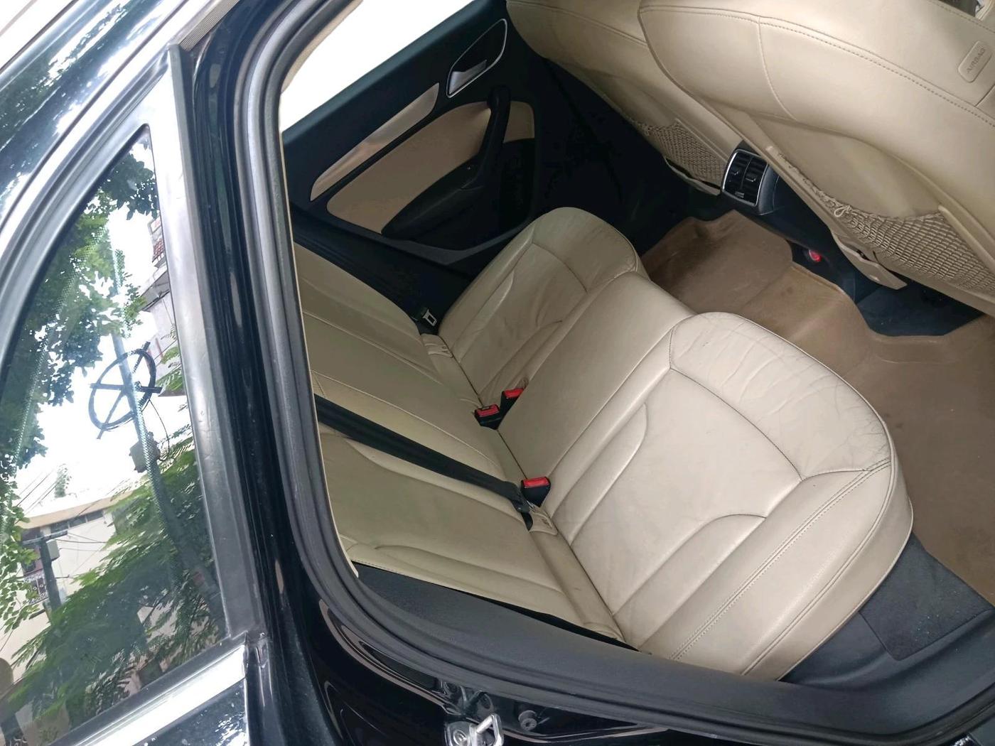2015 Audi Q3 35 TDI Quattro, Diesel, Automatic, 1,10,206 km, interior