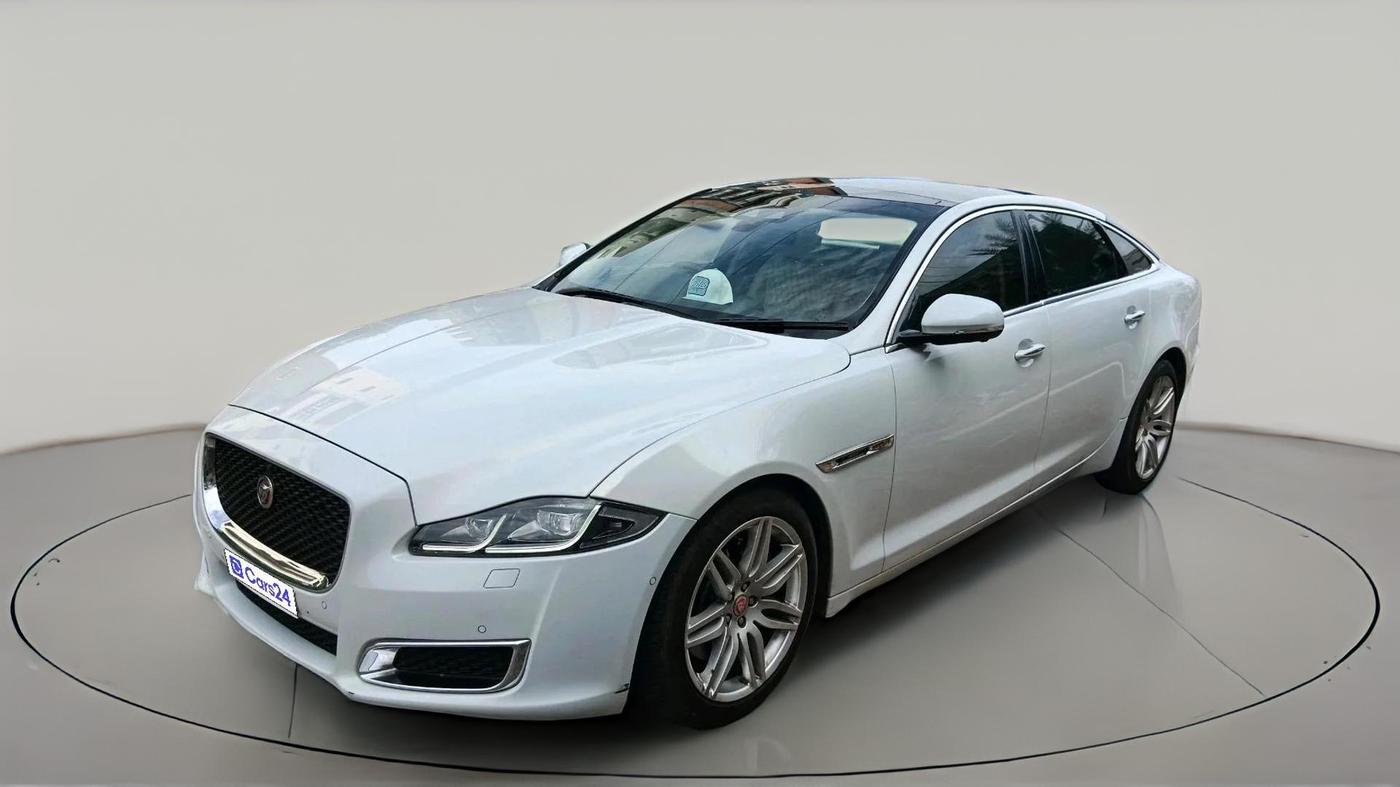 2018 Jaguar XJ L 3.0 V 6 PORTFOLIO, Diesel, Automatic, 61,151 km, exterior
